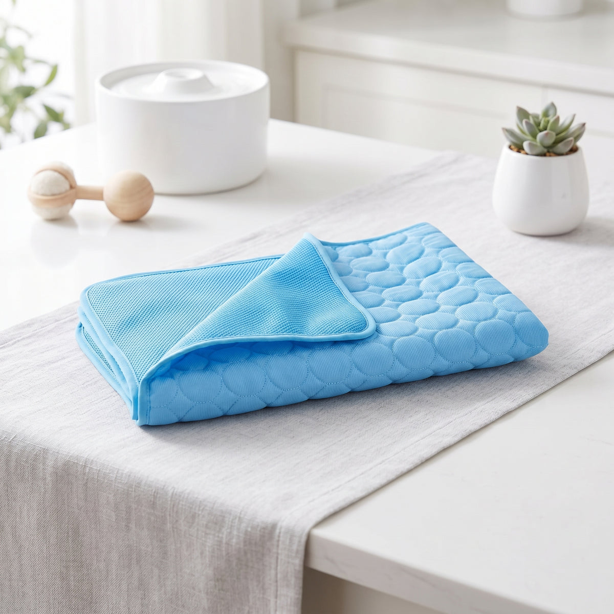 MajiColix Breathable CoolCore Dog Cooling Mat