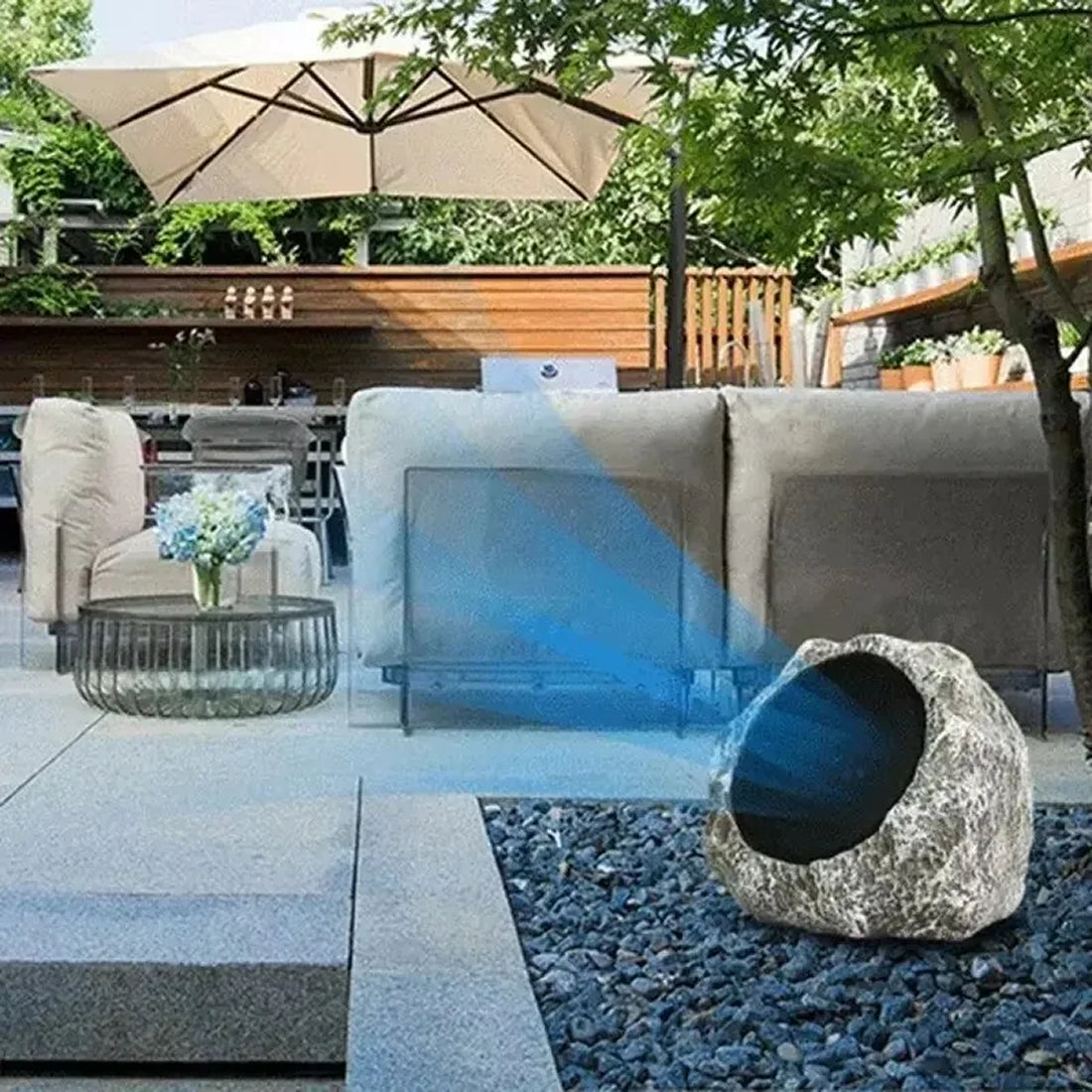 LarnClis Waterproof Rock Garden Speaker with Solar Charging